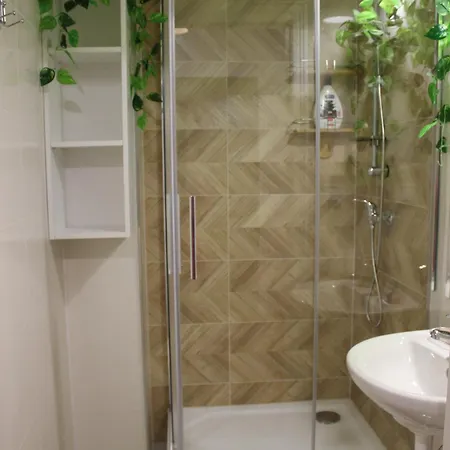 Abc * كارلوفي فاري