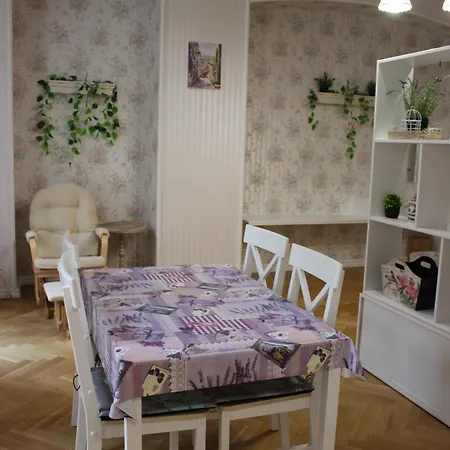 Abc * كارلوفي فاري