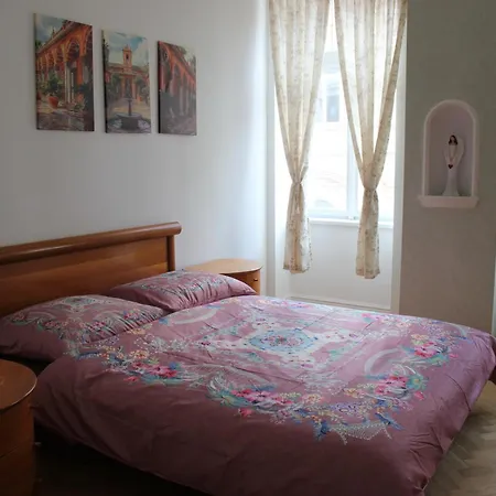 Abc شقة كارلوفي فاري